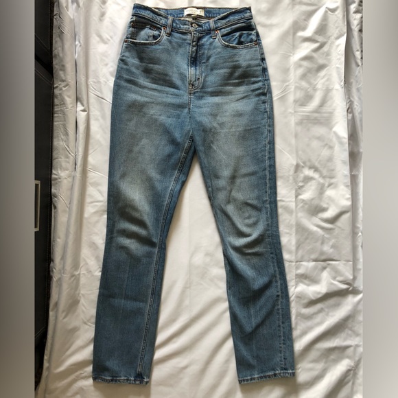 Abercrombie & Fitch Curve Love 90’s Slim Straight Ultra High Rise Jeans - Picture 5 of 6